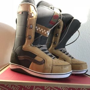 vans v-66 snowboard boots